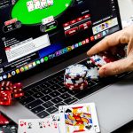 Various Types Of Bonuses You Can Get At Online Slot Betting Platforms